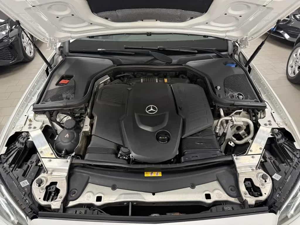 Mercedes-Benz E-Class d T*AVANTGARDE*LEDER*360°*AMG 19''*8-FACH* 10/2019-photo-38