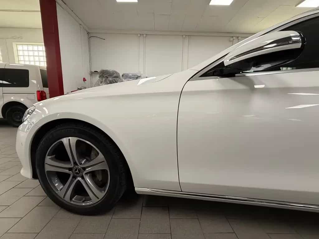 Mercedes-Benz E-Class d T*AVANTGARDE*LEDER*360°*AMG 19''*8-FACH* 10/2019-photo-7