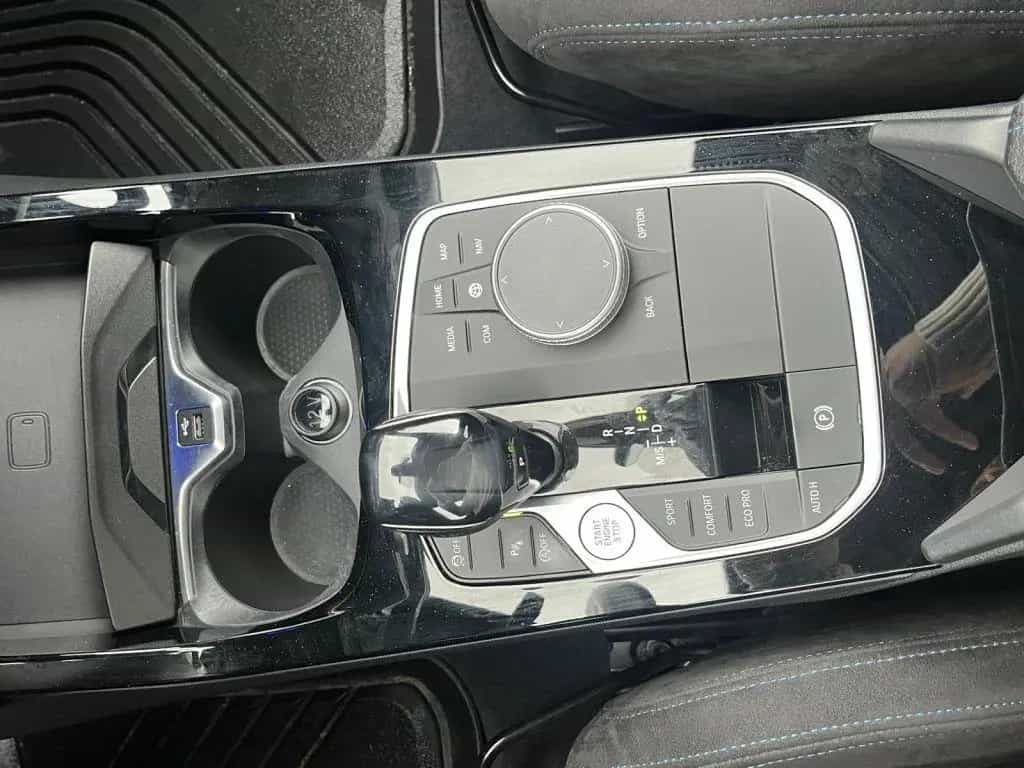 BMW M135 xDrive 02/2021-photo-13