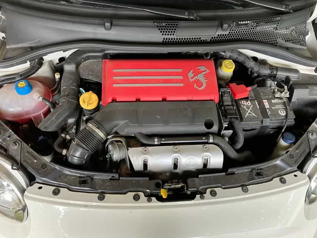 Abarth 14800 EUR netto 500 595 1.4 T-Jet 16V 09/2021-photo-1