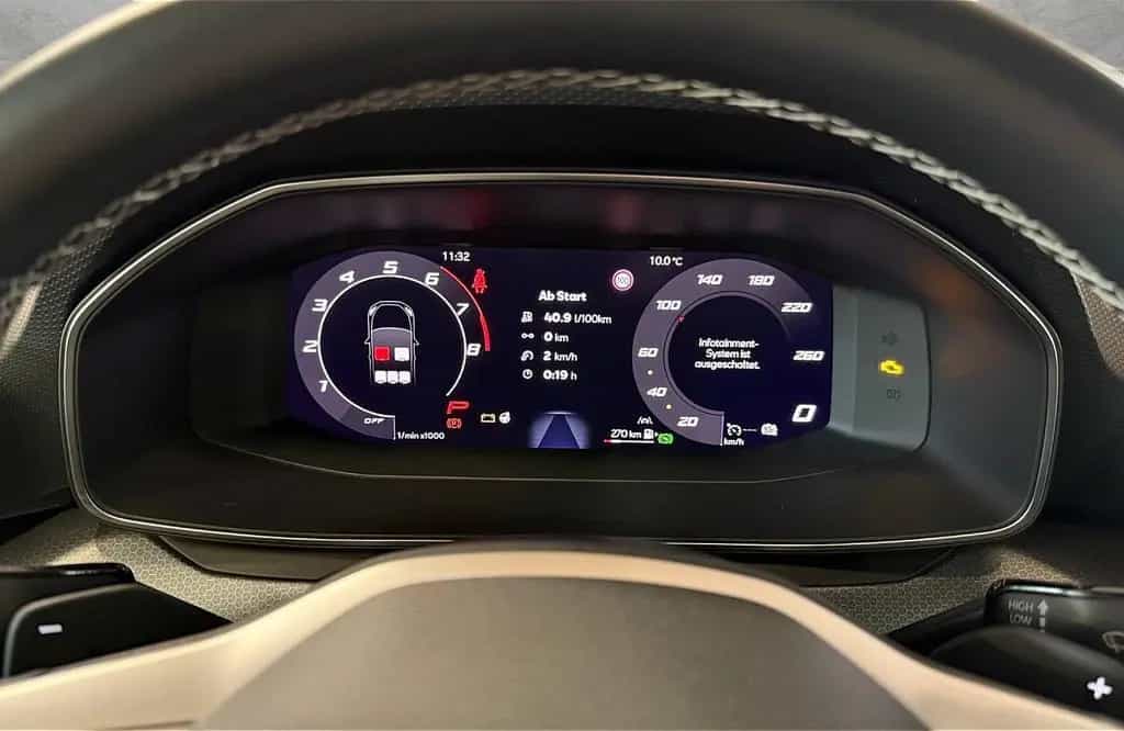 Seat Leon Sportstourer 1.5 eTSI Style Edition DSG LED 07/2024-photo-14