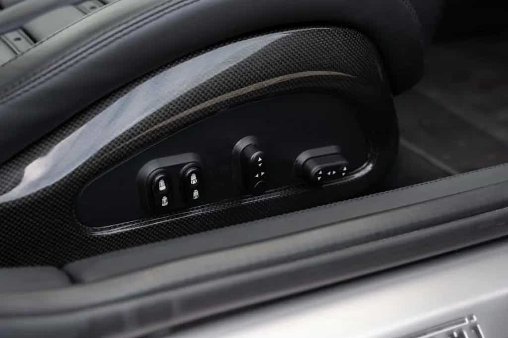 Ferrari 599 GTB F1 - 1 Owner 05/2007-photo-29