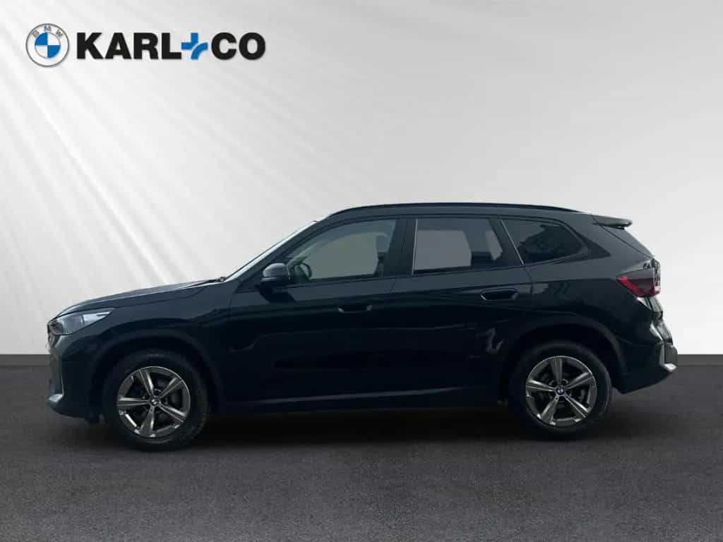 BMW X1 sDrive18d Sportsitze adapt. LED Aktivsitze 12/2022-photo-1