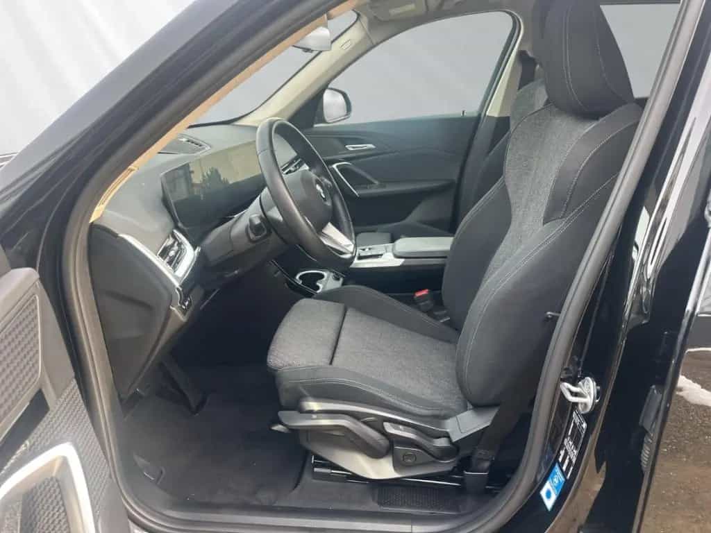 BMW X1 sDrive18d Sportsitze adapt. LED Aktivsitze 12/2022-photo-7