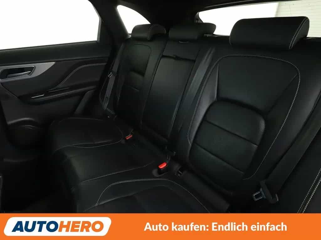 Jaguar F-Pace 25t Chequered Flag AWD Aut.*NAVI*LED*ACC* 02/2021-photo-13