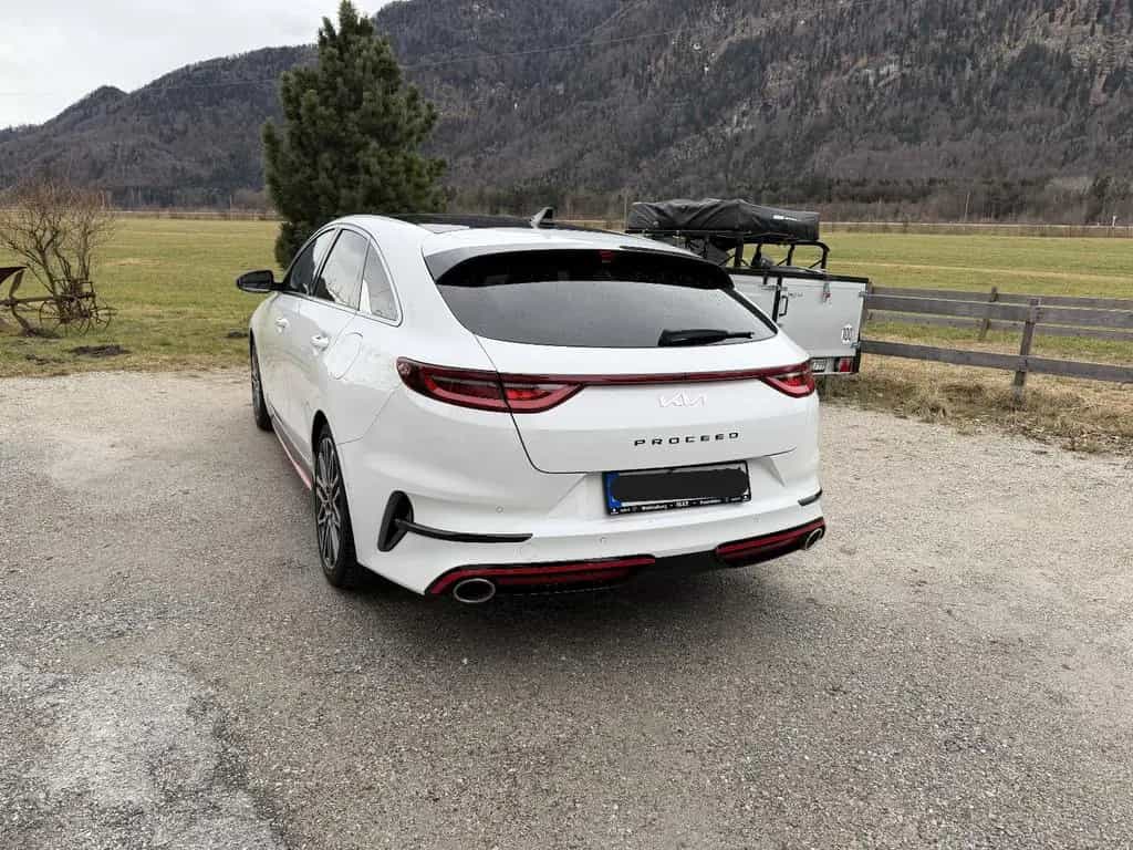 Kia ProCeed GT 1.6 T-GDI , AHK, 8xR,Panor, JBL, Allr 12/2023-photo-3