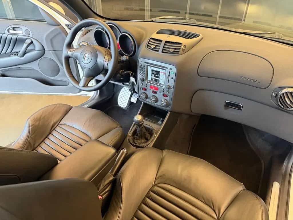 Alfa Romeo 147 3.2i V6 24V cat Selespeed 3 porte 01/2004-photo-13