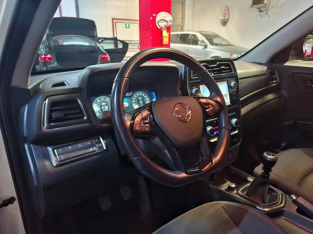 Ssangyong Tivoli 1.5 GDI Turbo Exclusive C.LEGA 01/2021-photo-8