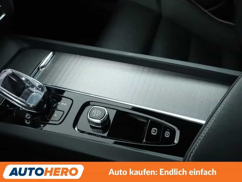 Volvo S60 2.0 B5 Mild-Hybrid Ultimate Dark AWD Aut*LED 10/2023-photo-21