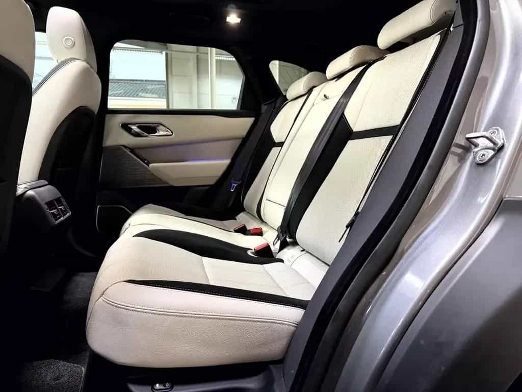Land Rover Range Rover Rover Velar 3.0 SE R-Dynamic MATRIX Pano A 03/2018-photo-10