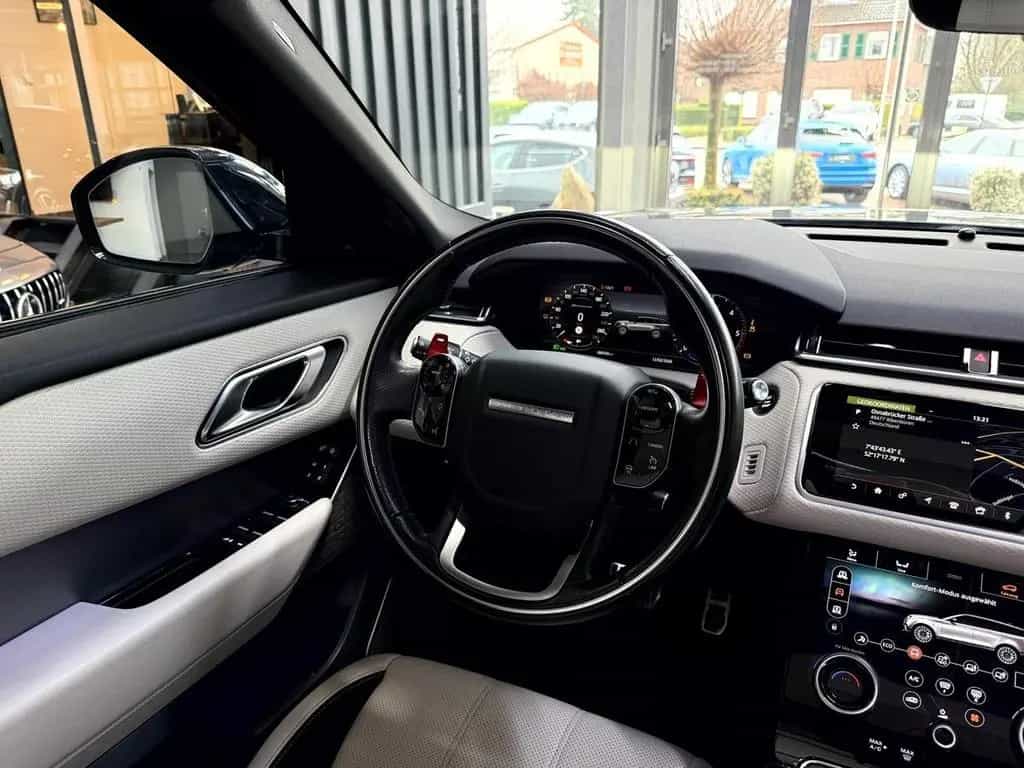 Land Rover Range Rover Rover Velar 3.0 SE R-Dynamic MATRIX Pano A 03/2018-photo-11