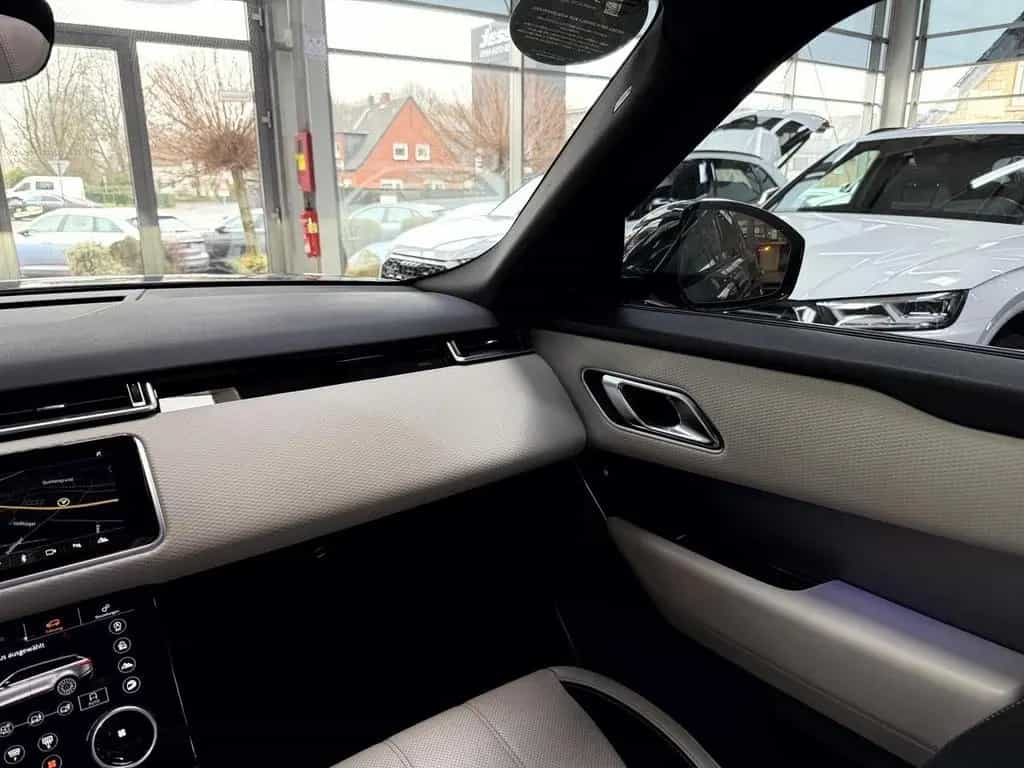 Land Rover Range Rover Rover Velar 3.0 SE R-Dynamic MATRIX Pano A 03/2018-photo-12