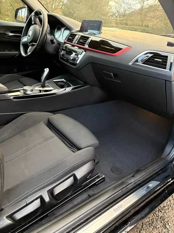 BMW 2 Series 220i Coupé Sport Line 05/2021-photo-4