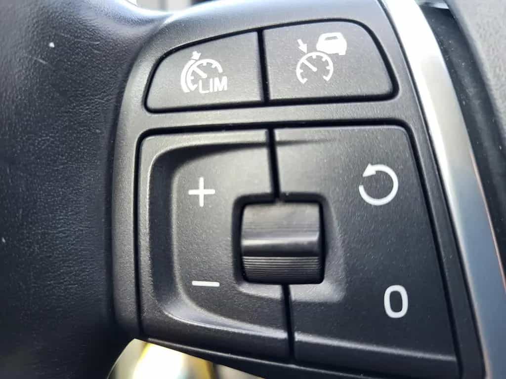 Volvo V40 Cross Country You! AWD,Standheizung 11/2014-photo-12