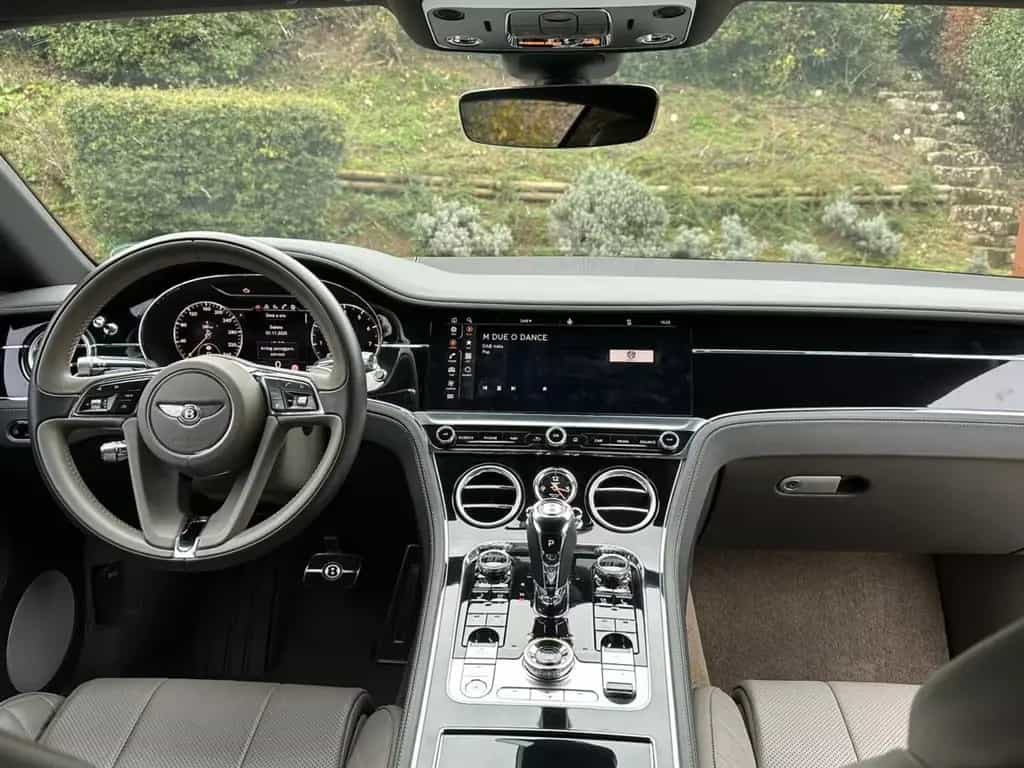 Bentley Continental GT 05/2019-photo-11