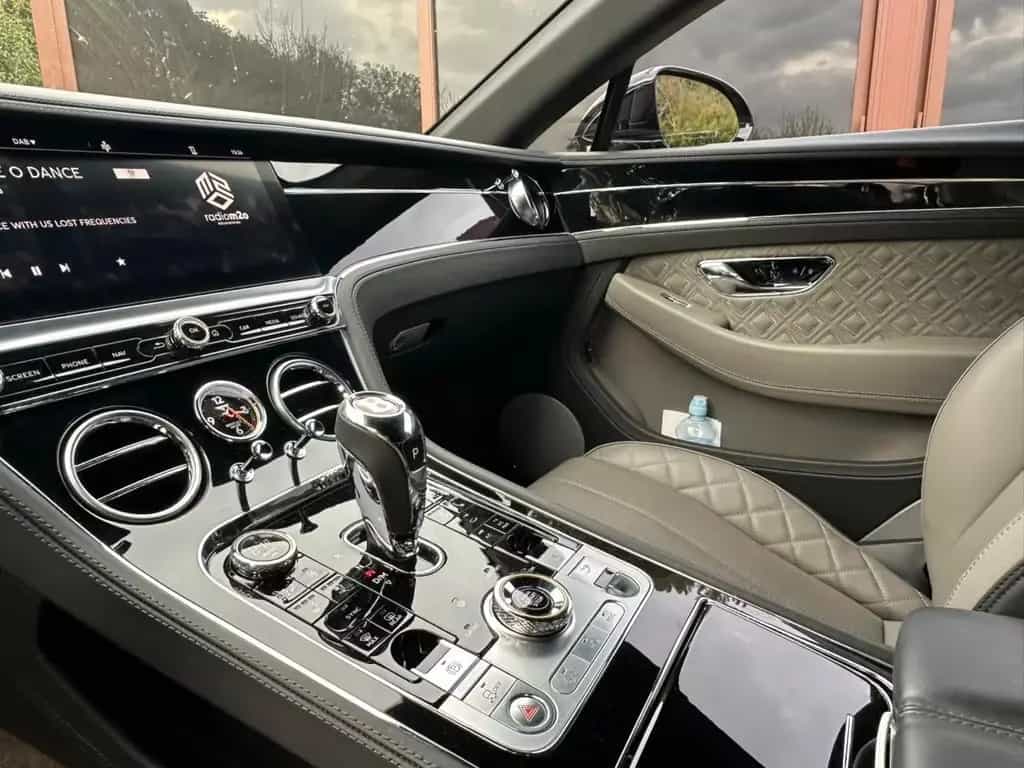 Bentley Continental GT 05/2019-photo-12