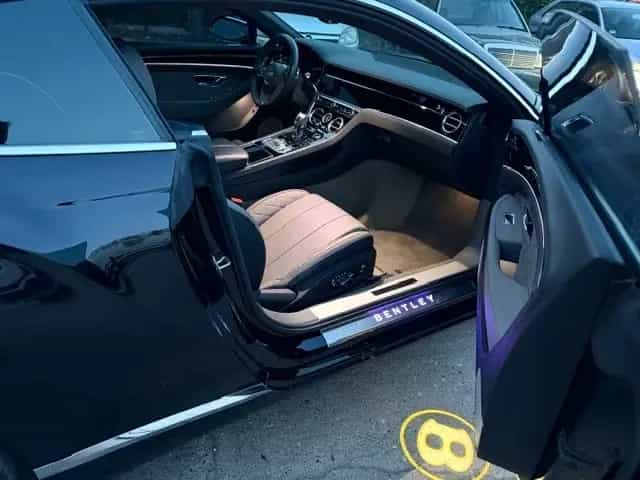 Bentley Continental GT 05/2019-photo-21
