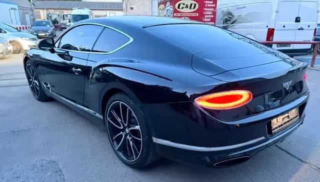 Bentley Continental GT 05/2019-photo-8