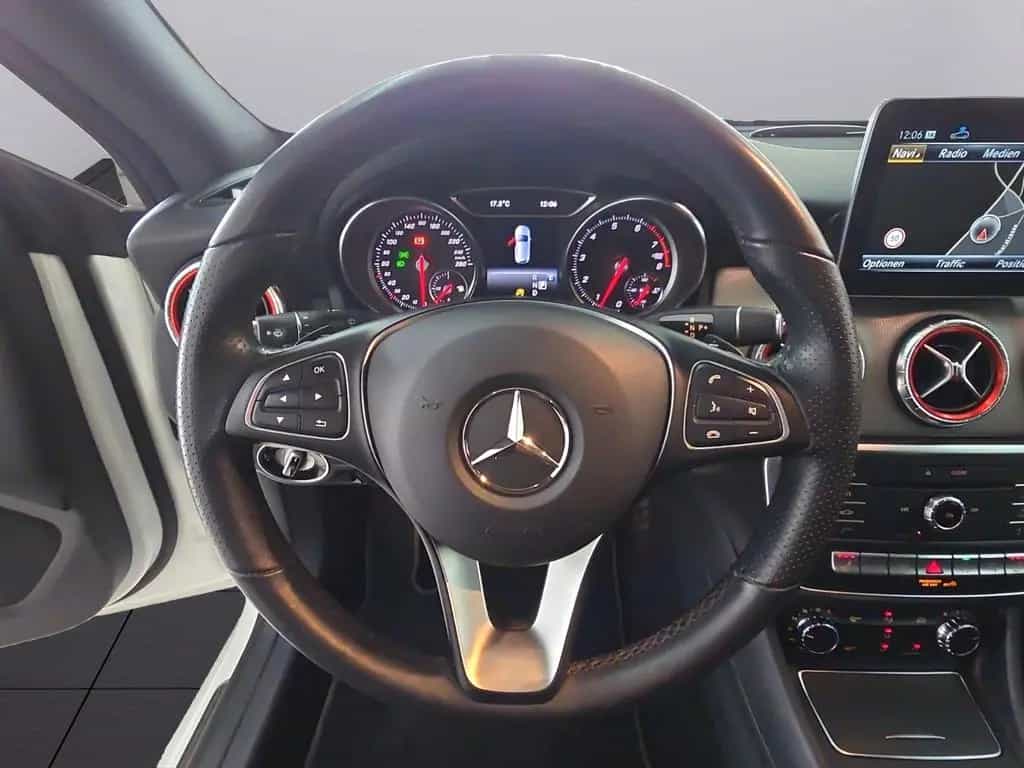 Mercedes-Benz CLA Shooting Brake CLA 250 Shooting Brake*PANO*LED*TWA*Kamera* 04/2019-photo-14