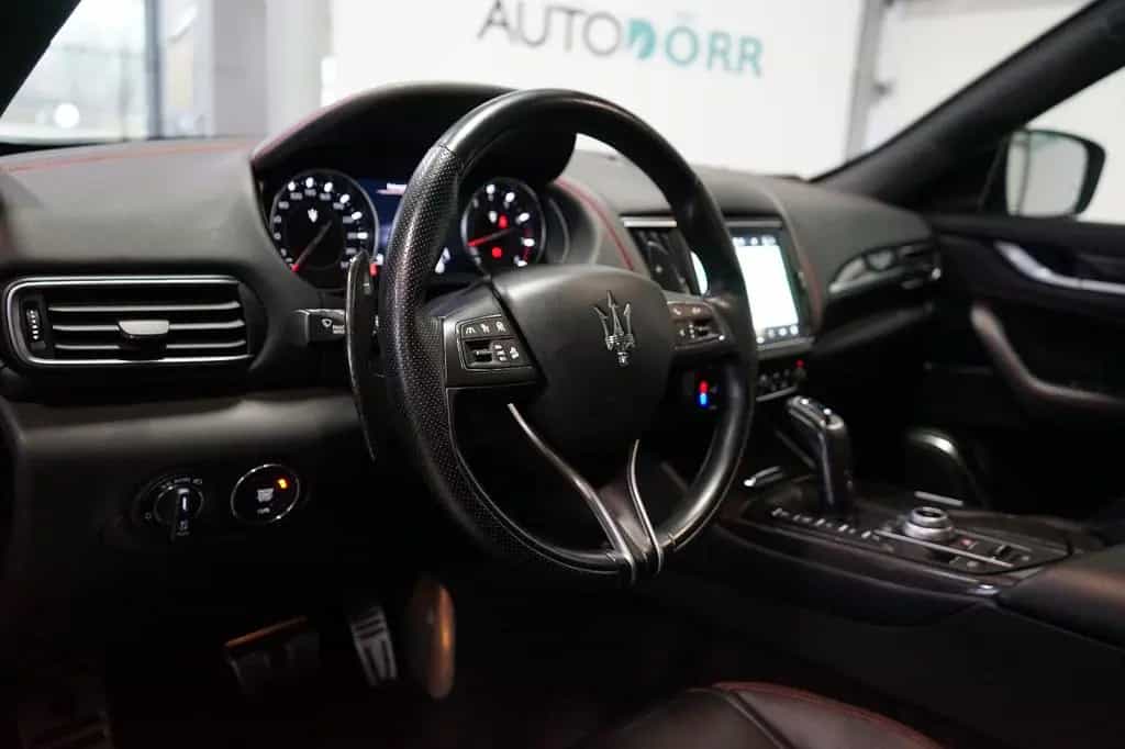 Maserati Levante GranSport Q4 Matt+ACC+HarmanKardon+4xSHZ 04/2021-photo-15