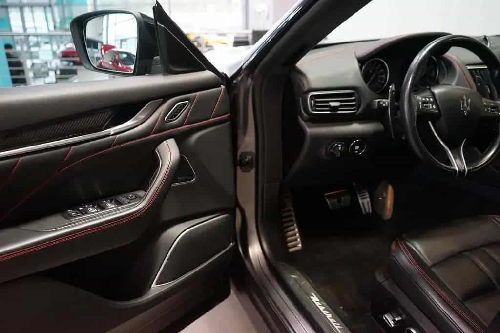 Maserati Levante GranSport Q4 Matt+ACC+HarmanKardon+4xSHZ 04/2021-photo-9
