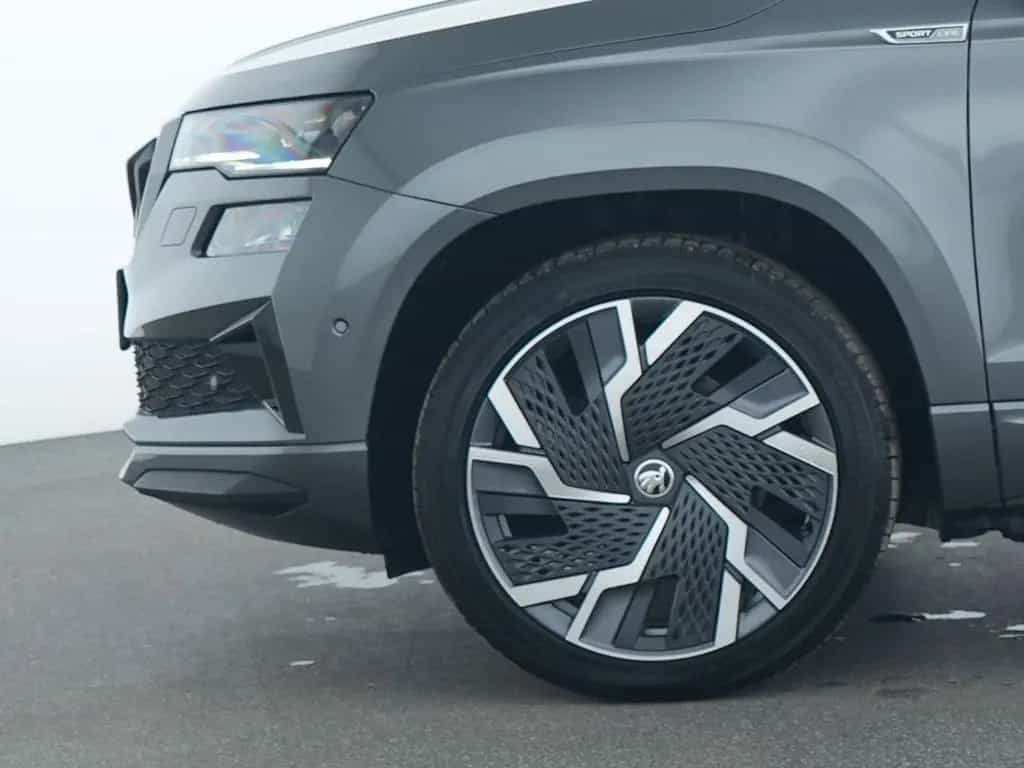 Skoda Karoq Sportline AHK|Navi|360°Kamera|Winter-Paket 01/2023-photo-13