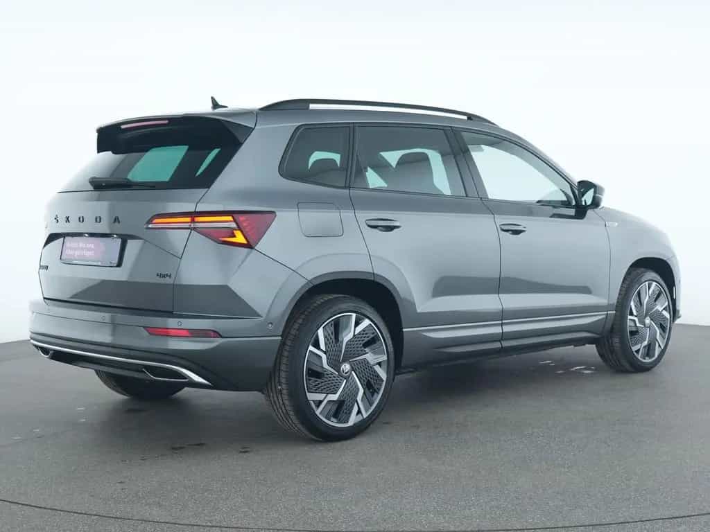 Skoda Karoq Sportline AHK|Navi|360°Kamera|Winter-Paket 01/2023-photo-6