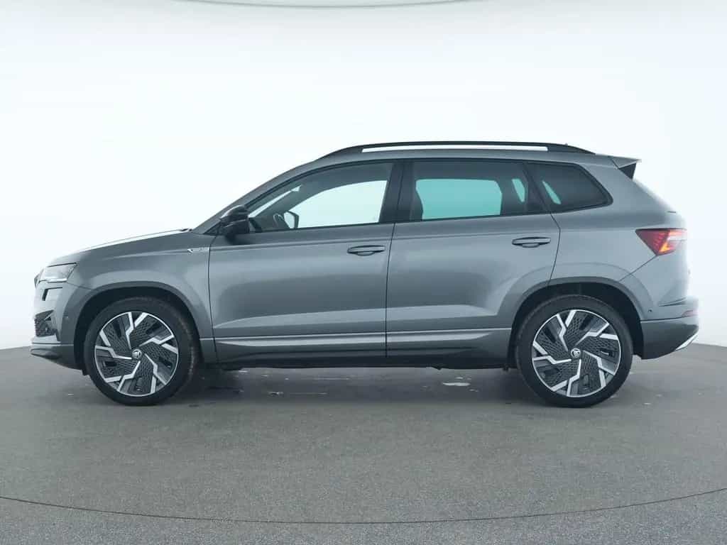 Skoda Karoq Sportline AHK|Navi|360°Kamera|Winter-Paket 01/2023-photo-9