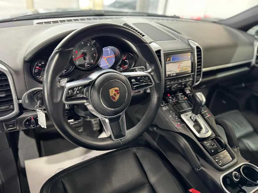 Porsche Cayenne S 3.6 Tiptronic BOSE BI-XEN LUFT LEDER 01/2015-photo-11