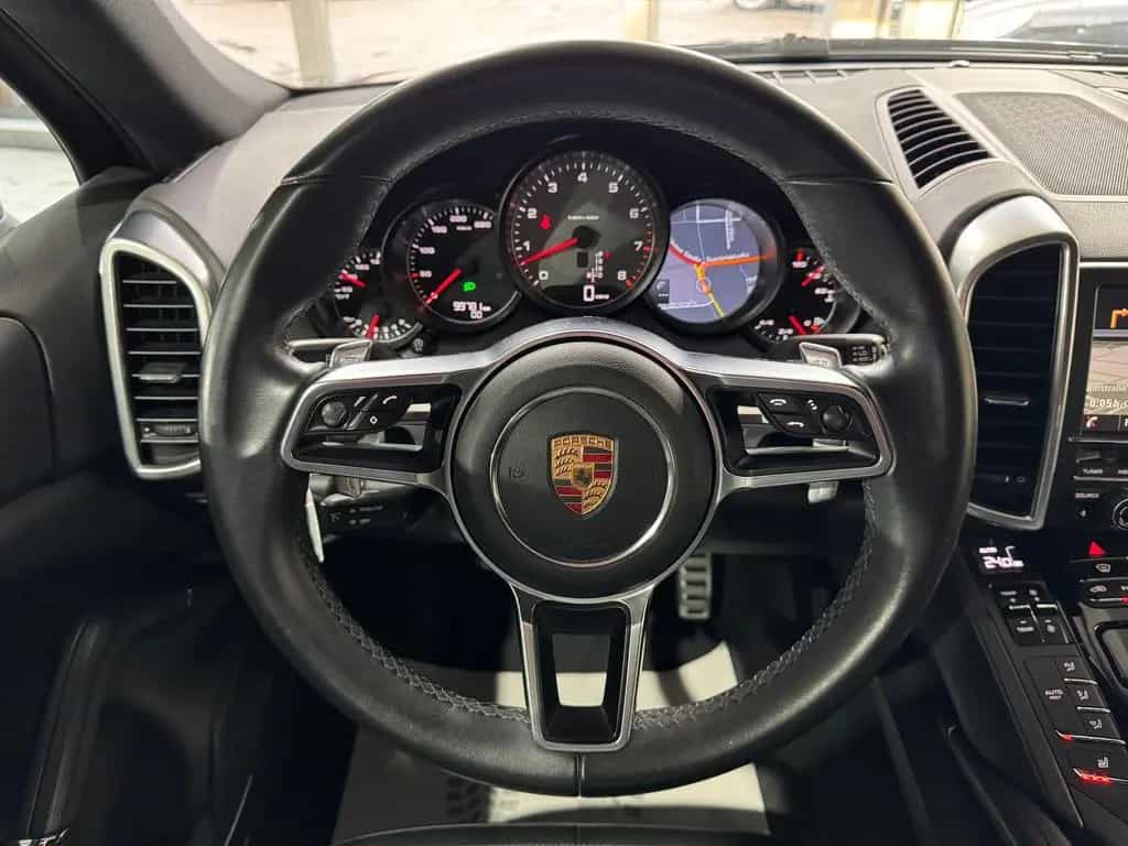 Porsche Cayenne S 3.6 Tiptronic BOSE BI-XEN LUFT LEDER 01/2015-photo-17