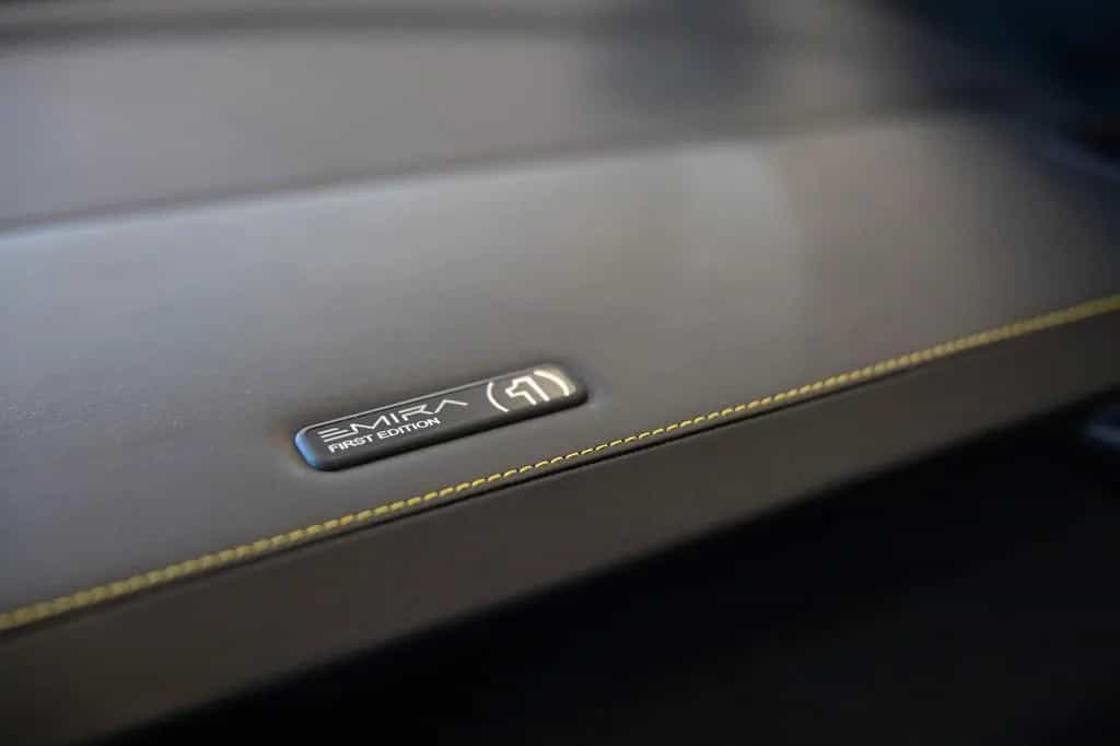 Lotus Emira V6 First Edition Manual 04/2023-photo-9
