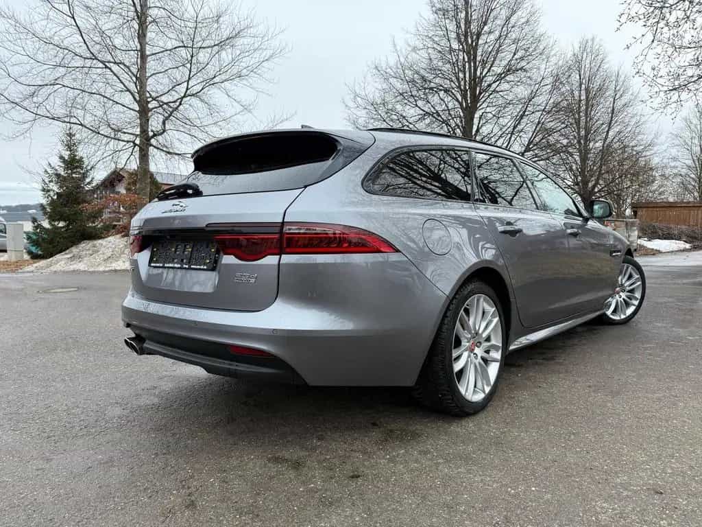 Jaguar XF Sportbrake Chequered Flag AWD/Leder/Panorama 05/2020-photo-5