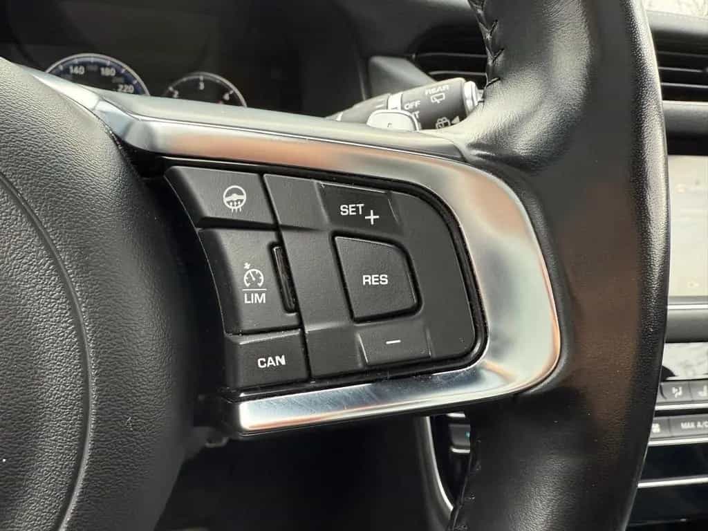Jaguar XF Sportbrake Chequered Flag AWD/Leder/Panorama 05/2020-photo-8