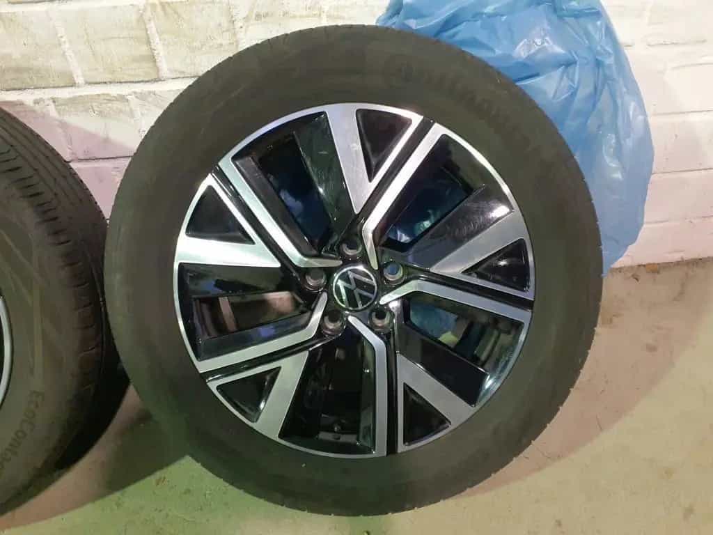 Volkswagen Touran Highline 1.5 TSI 110kW DSG AHK*LED*PDC*NA 12/2021-photo-26