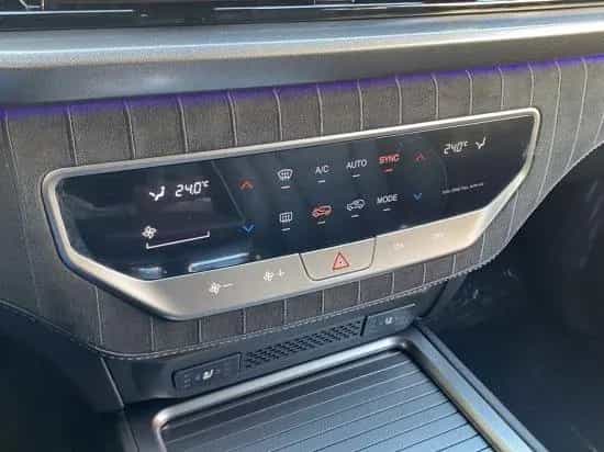 Ssangyong Rexton 2.2 E-XDI 4WD 8AT Black 3.5t AHL GSD ACC null-photo-18