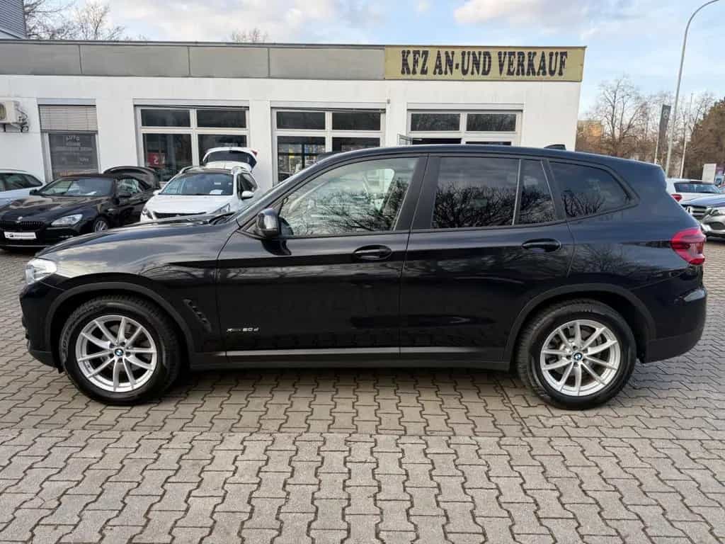 BMW X3 xDrive 20d*Lenkrad heizbar*Navi*Kamera*Xenon* 03/2018-photo-1