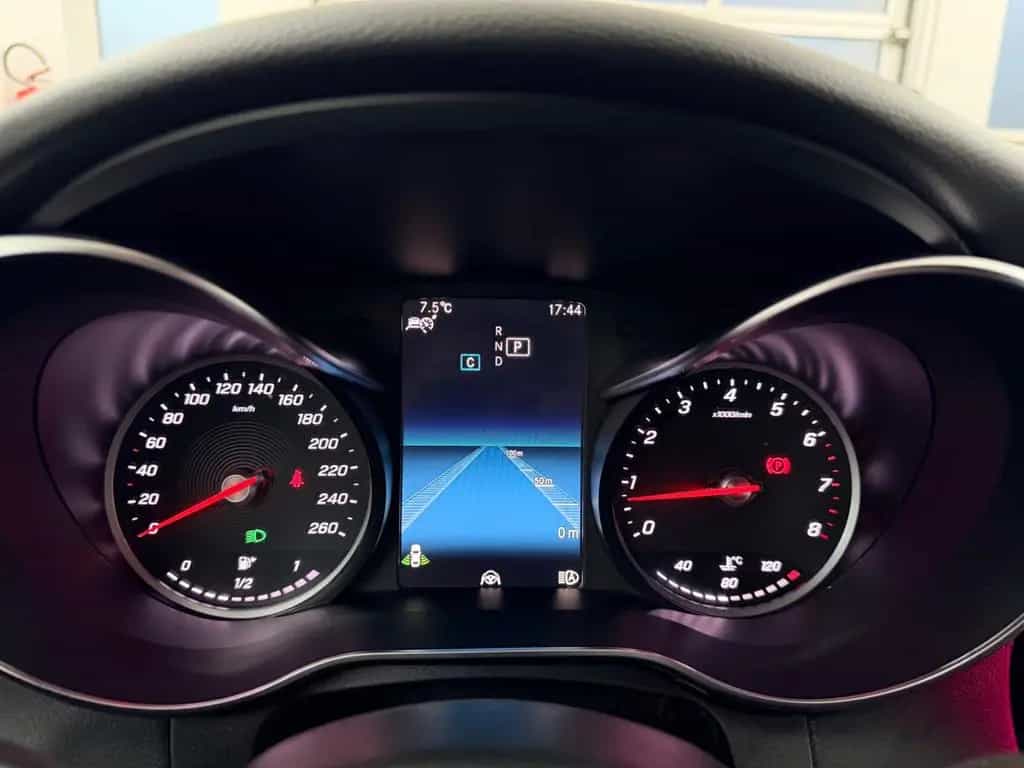 Mercedes-Benz C-Class 300 Amg-Line*360Grad Kamera*Multibeam* 09/2018-photo-24