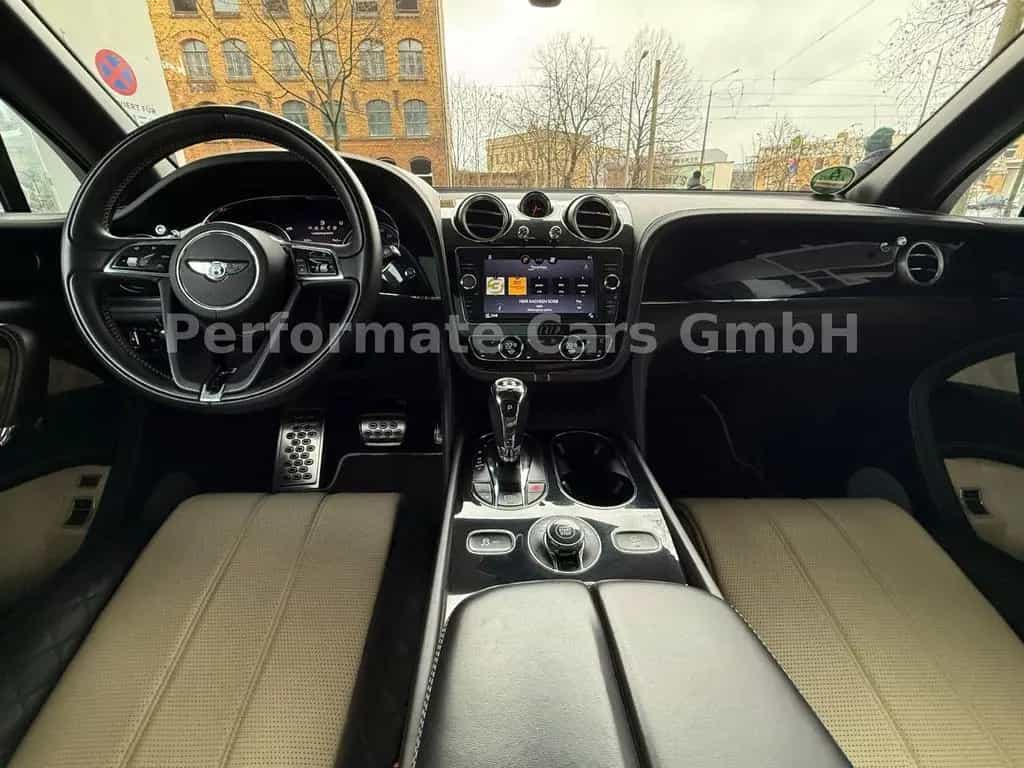 Bentley Bentayga 4.0 V8 D Autom.-Voll-Mulliner 01/2018-photo-19