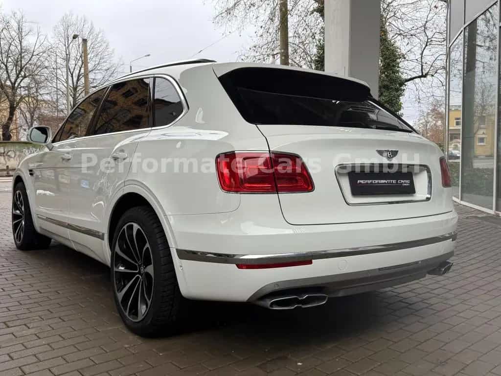 Bentley Bentayga 4.0 V8 D Autom.-Voll-Mulliner 01/2018-photo-5