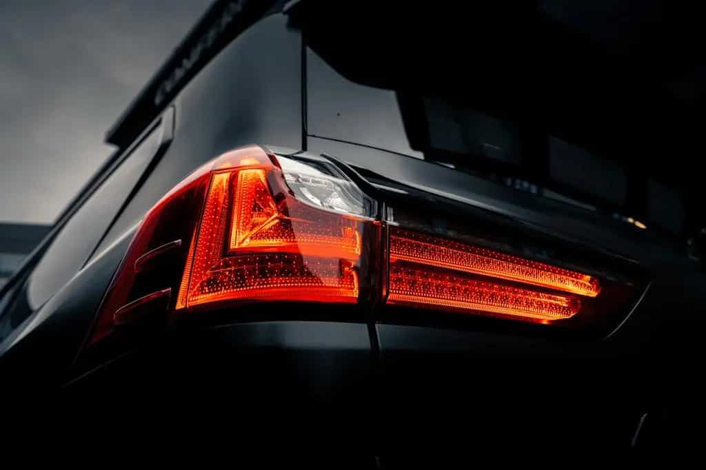 Lexus LX 570 08/2019-photo-9