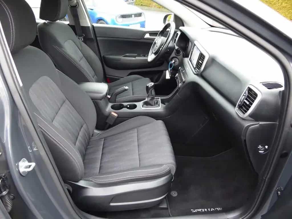 Kia Sportage 1.6 GDI 2WD Final Edition / 1. Hand 01/2022-photo-13