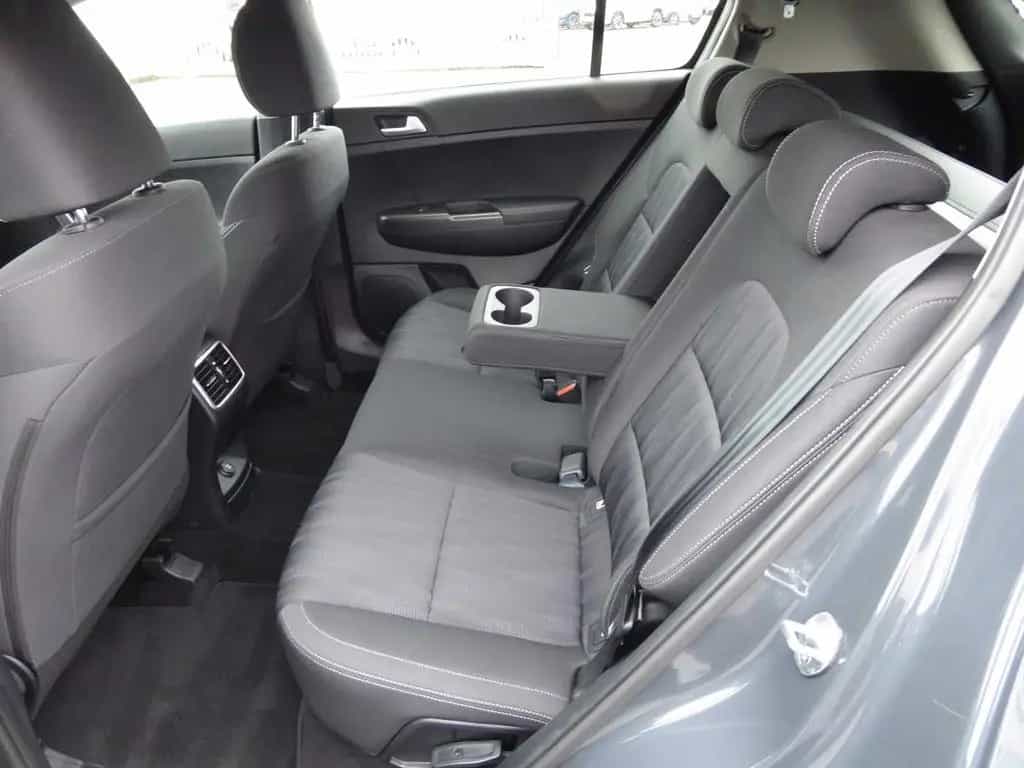 Kia Sportage 1.6 GDI 2WD Final Edition / 1. Hand 01/2022-photo-9
