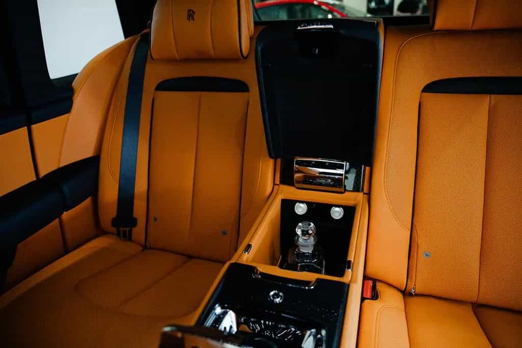 Rolls-Royce Cullinan BADGE*PROD26*4 SEAT*STAR*STOCK* null-photo-22