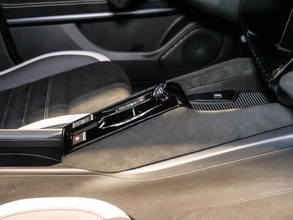 Alfa Romeo Junior Ibrida 1.2 VGT 107KW SPORT SPECIALE 03/2026-photo-15
