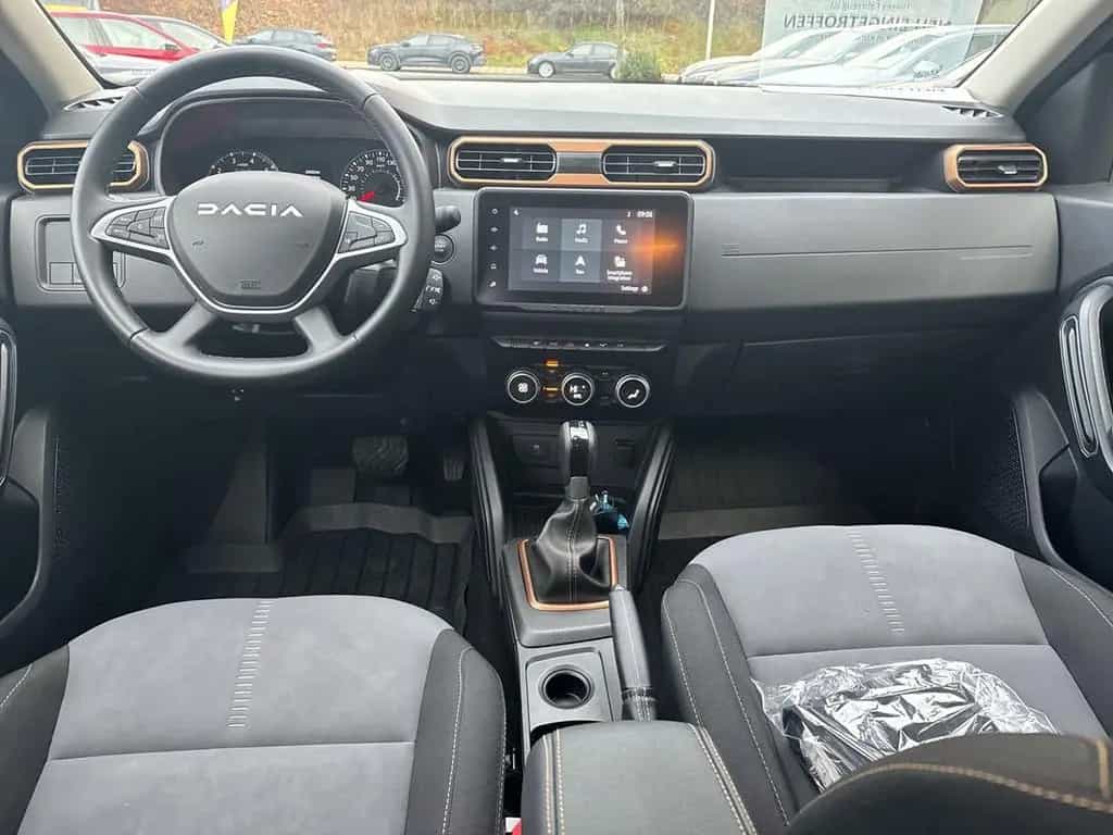 Dacia Duster EXTREME TCe 150 EDC LED+NAVI+360°KAMERA 12/2024-photo-13