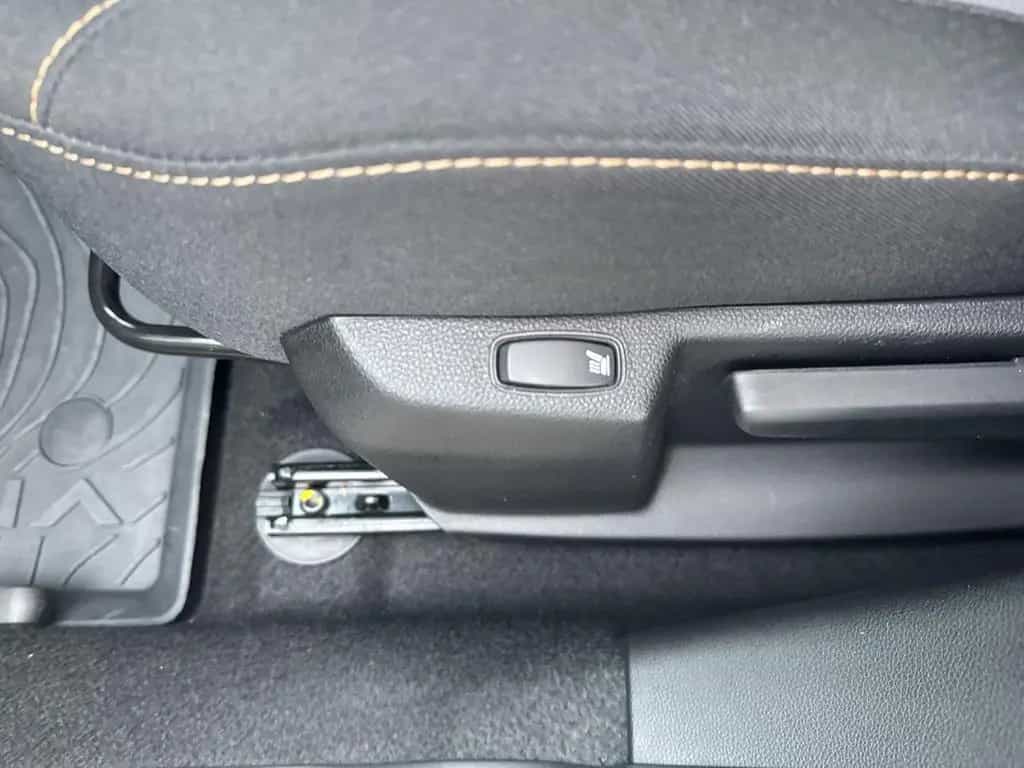 Dacia Duster EXTREME TCe 150 EDC LED+NAVI+360°KAMERA 12/2024-photo-27