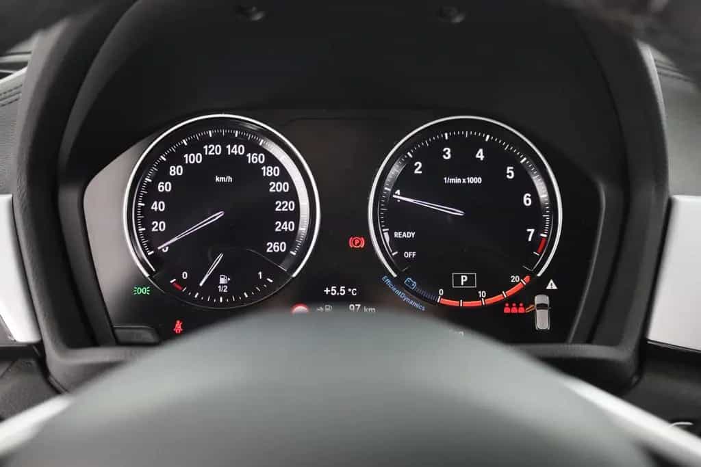 BMW X2 sDrive 18i LED Navi Sitzheizung Tempomat PDC 06/2020-photo-17