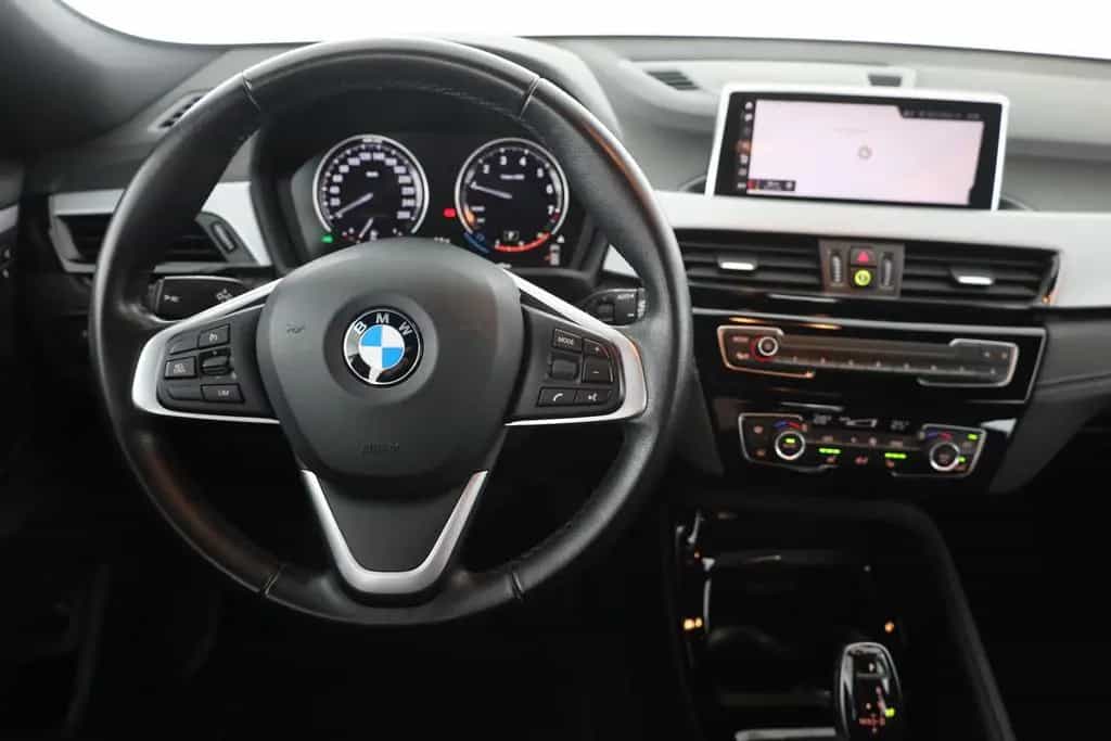 BMW X2 sDrive 18i LED Navi Sitzheizung Tempomat PDC 06/2020-photo-9