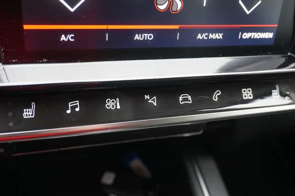Citroën C5 Aircross 1.2 Pure Tech Feel Pack LED Kamera 09/2023-photo-15