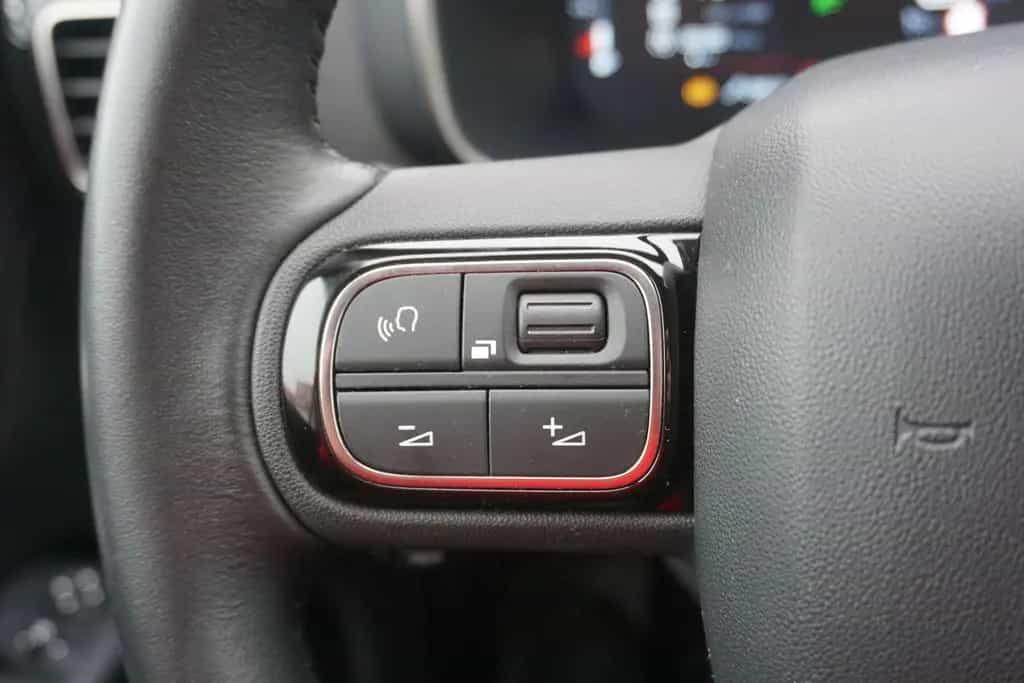 Citroën C5 Aircross 1.2 Pure Tech Feel Pack LED Kamera 09/2023-photo-20